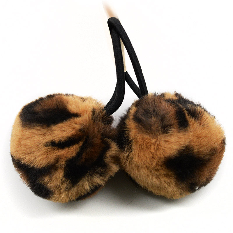 UBC Animal Print Pom Pom Hair Ties